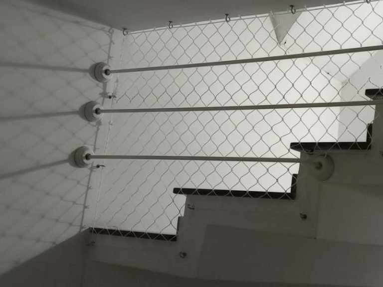 Rede para proteção de estruturas metálicas em Brasília