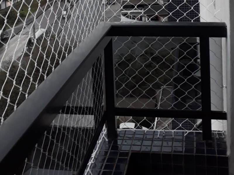 Instalação de tela protetora em Brasília