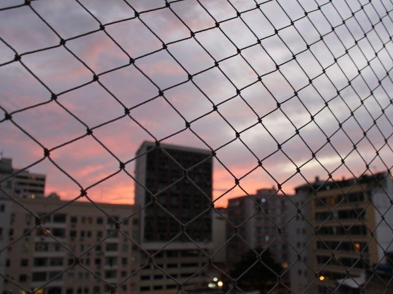 Redes de proteção para quadras em Brasília