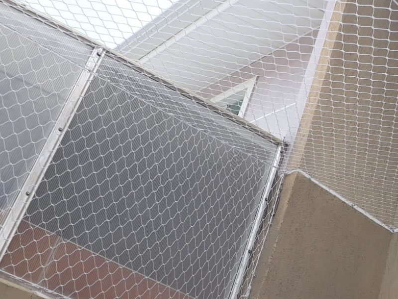 Instalação de rede de segurança em Taguatinga, Brasília